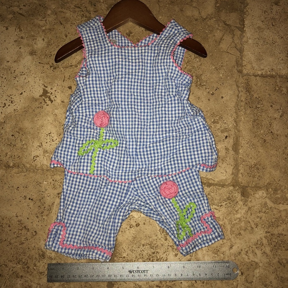 Specialty Baby matching shirt & pants 6-9M